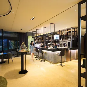 酒店 首尔江南大使宜必思尚品酒店, 首爾
